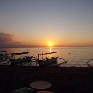 lovina beach